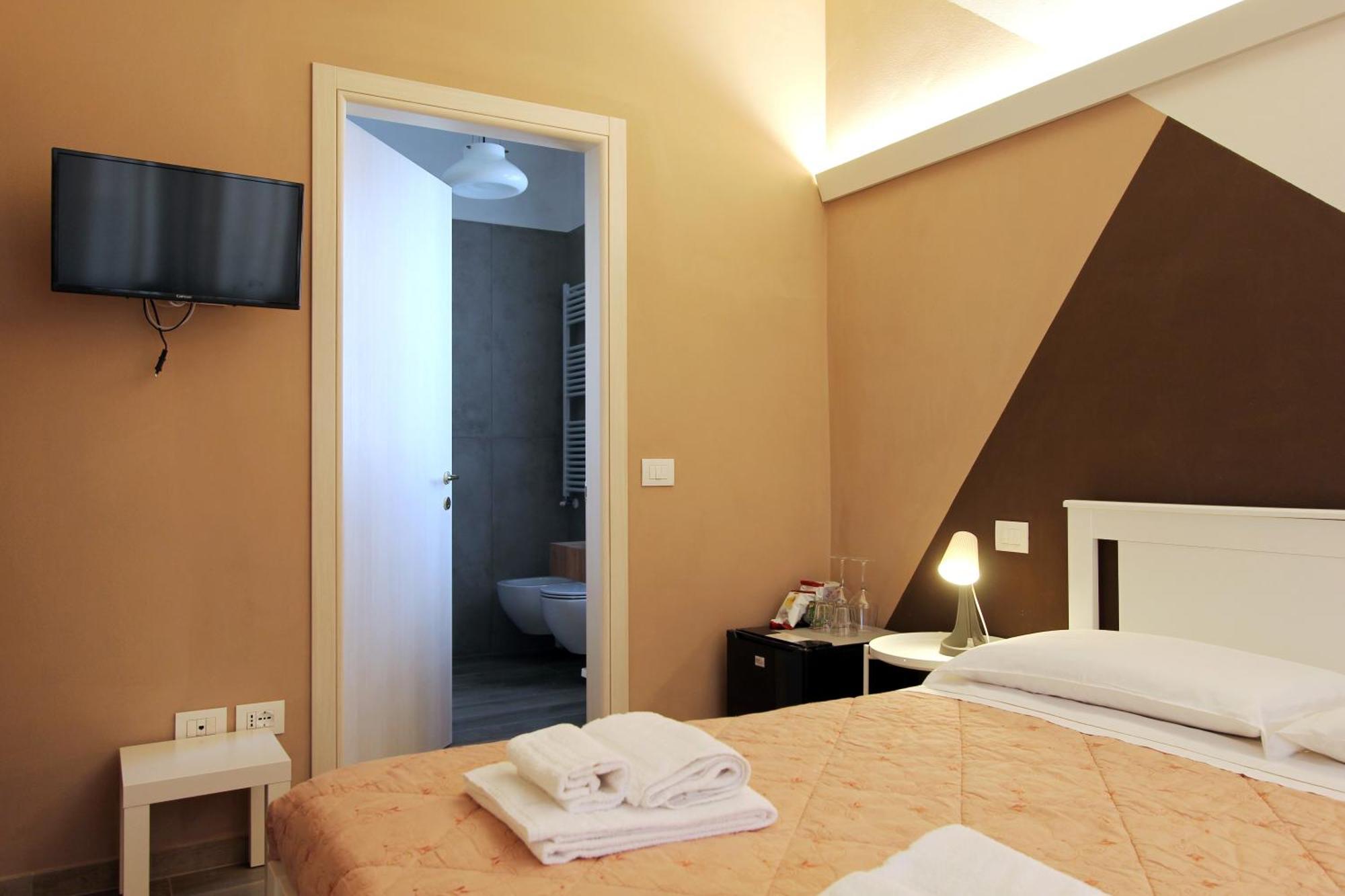 Maison N&M Desenzano del Garda Exteriör bild